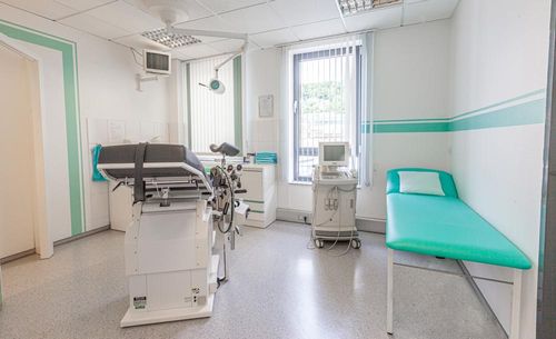 Dr.med. Heinz Küpping Facharzt für Frauenheilkunde. u. Geburtshilfe
